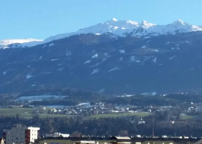 Charmante Fuer 2 Personen In Zentrumsnaehe X Parkplatz X Coworking-arbeitsplaetze Im Haus *