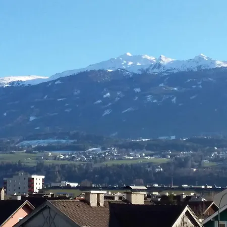 Charmante Für 2 Personen In Zentrumsnähe X Parkplatz X Coworking-arbeitsplätze Im Haus *